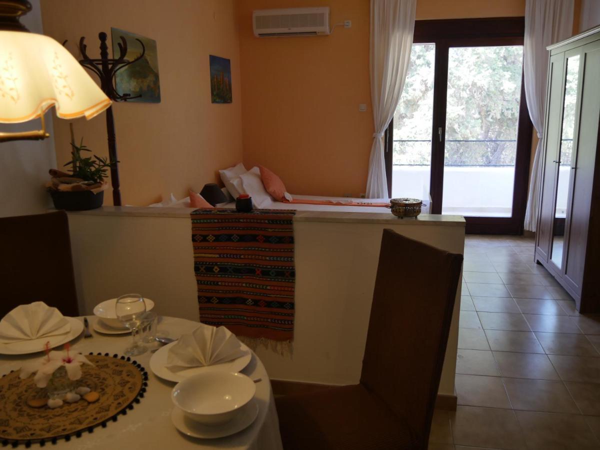 Helios-Rhodos-Apartments Koskinou  Exteriér fotografie